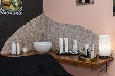 espace cabine soin corps au spa Coraline